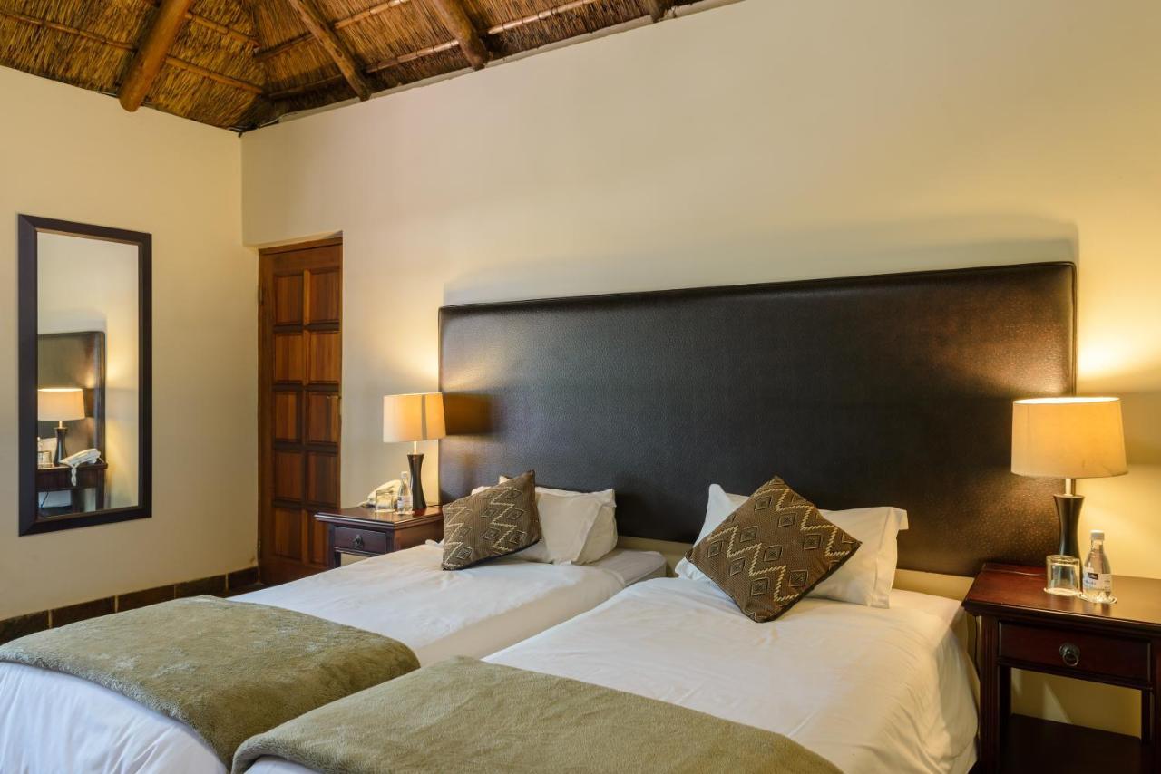 Mongena Private Game Lodge Rust de Winter 外观 照片